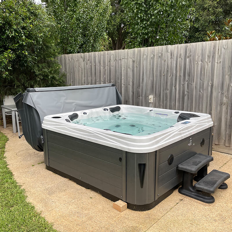 Why Insulated Spas Are a Better Choice for Your Home